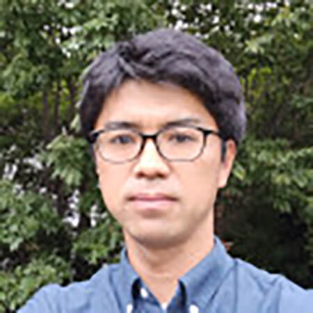 堤　英輔